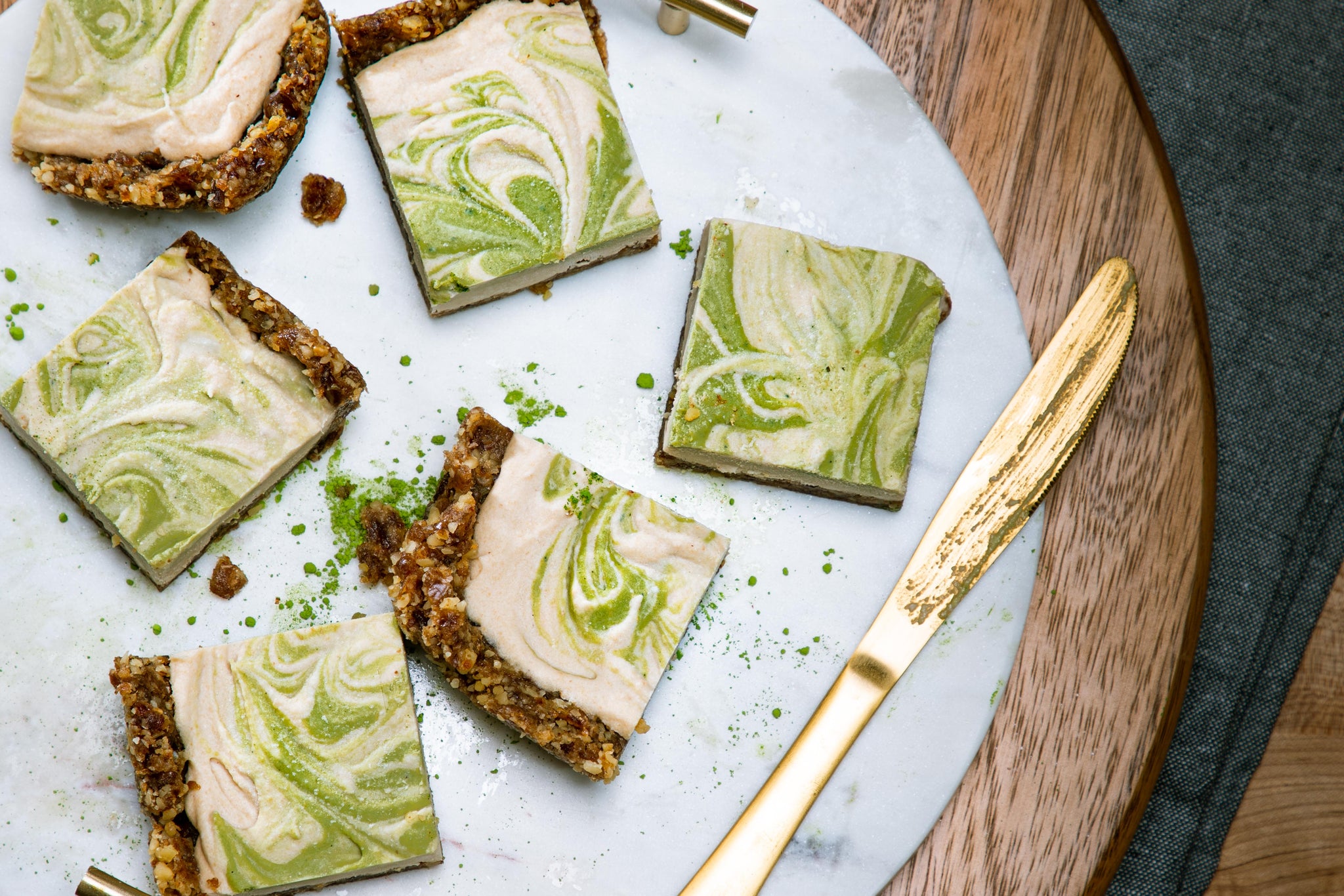 Matcha Cheesecake Bars